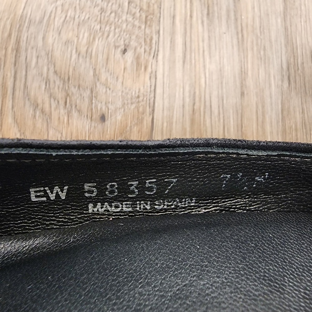 Stuart Weitzman‎ 7.5 Black Suede Tassel Wedge Loafers Classic Comfortable - Picture 11 of 13